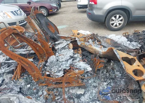 2021 Ford F-150 Xl z USA, uszkodzony, nr VIN 1FTMF1CB2MKE10604